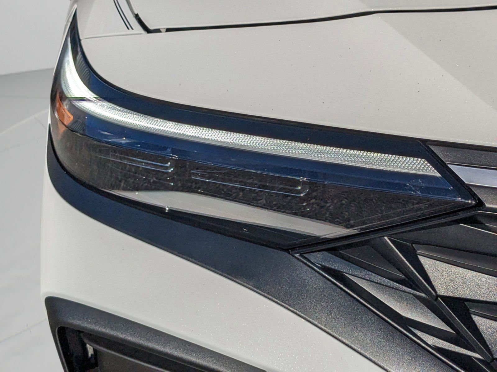 New 2026 Hyundai Elantra Sport FWD image 11