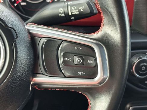 Used 2021 Jeep Wrangler Unlimited Rubicon AWD/4WD image 22