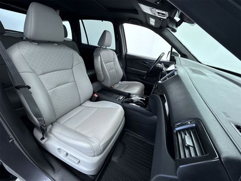 Used 2021 Honda Passport Touring image 13