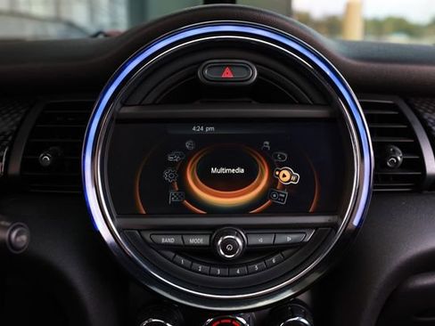 Used 2015 MINI Cooper S image 37