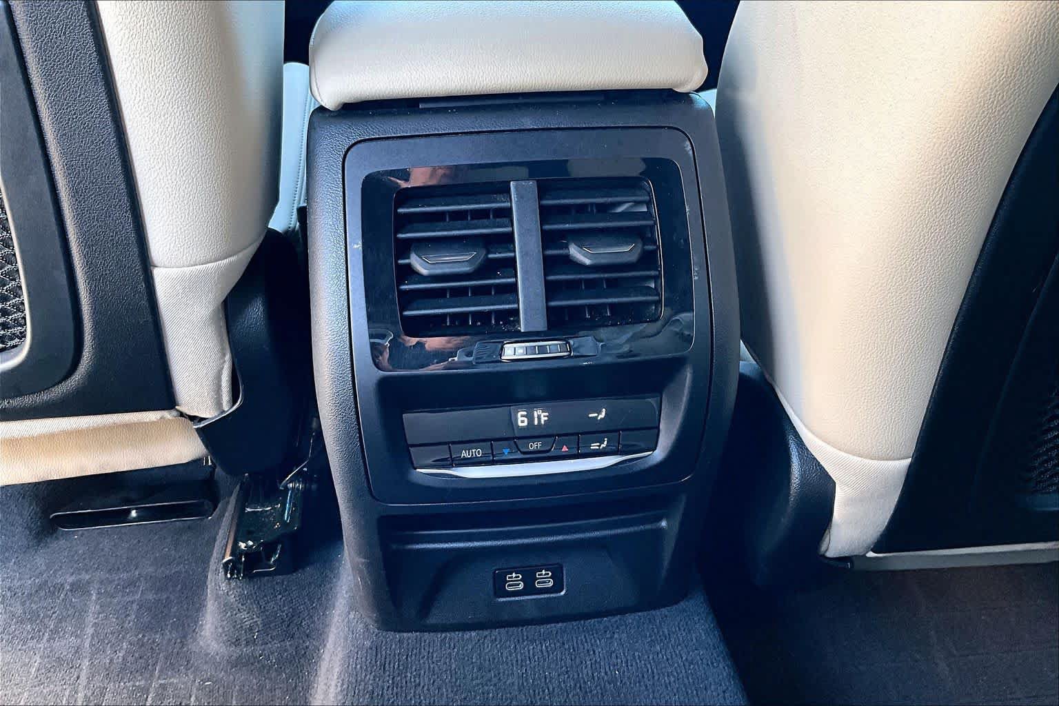 Used 2024 BMW X3 xDrive30i w/ Premium Package AWD/4WD image 37