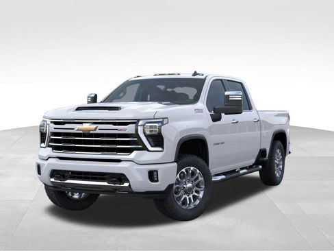 New 2026 Chevrolet Silverado 2500 LT w/ Z71 Chrome Sport Edition image 6