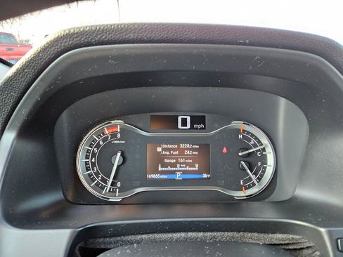 Used 2017 Honda Pilot EX image 9