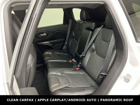 Used 2021 Jeep Cherokee Limited AWD/4WD image 11