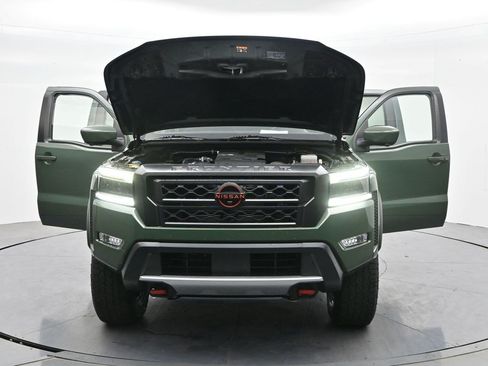 Used 2023 Nissan Frontier PRO-4X w/ Pro Convenience Package AWD/4WD image 36