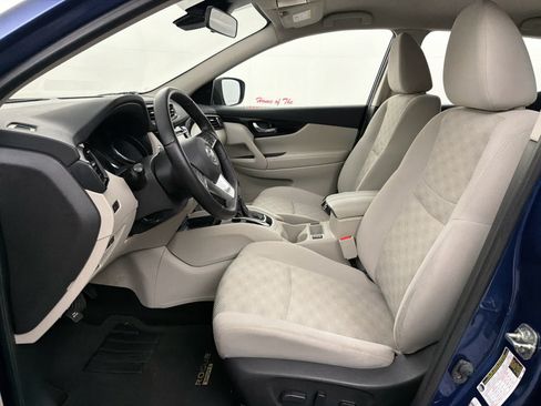Certified 2022 Nissan Rogue Sport SV FWD image 14