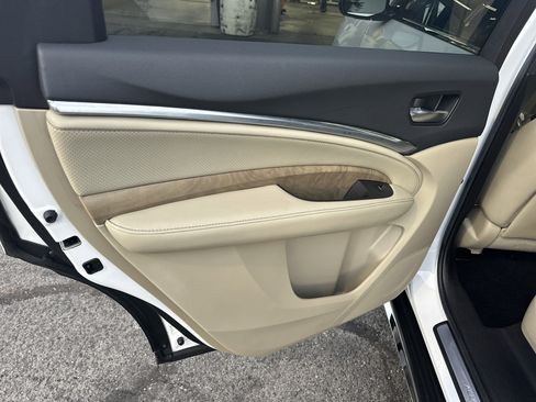 Certified 2020 Acura MDX SH-AWD w/ Technology Package image 25