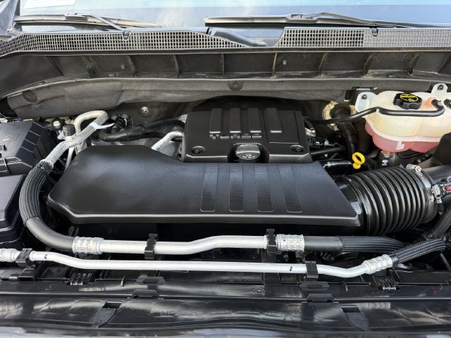 Certified 2025 Chevrolet Silverado 1500 Custom RWD image 32