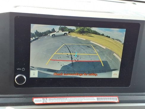 Used 2025 Toyota Tacoma SR RWD image 12
