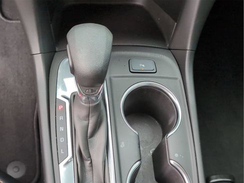 Used 2022 Chevrolet Equinox LT FWD image 20