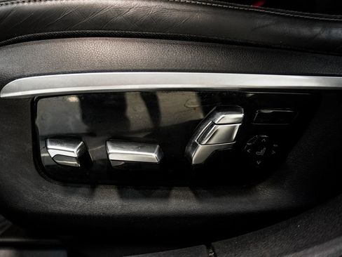Used 2016 BMW 750i xDrive image 7