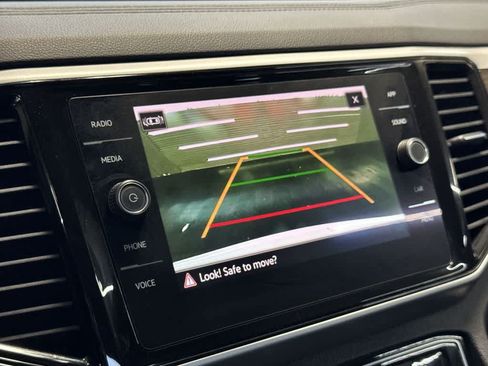 Used 2022 Volkswagen Atlas SE FWD image 17