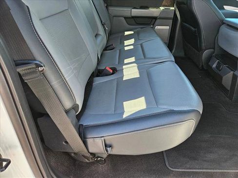 Used 2022 Ford F150 Lariat w/ Max Trailer Tow Package AWD/4WD image 19