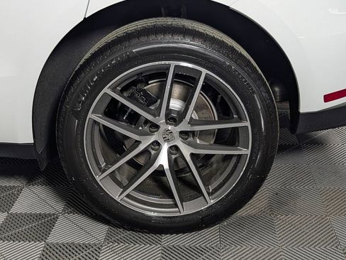 New 2026 Porsche Macan S image 12