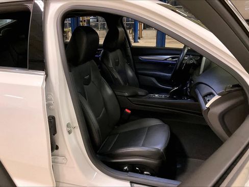 Used 2025 Cadillac CT5 Premium Luxury image 8