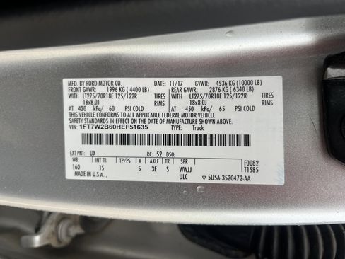 Used 2017 Ford F250 XL w/ STX Appearance Package AWD/4WD image 5