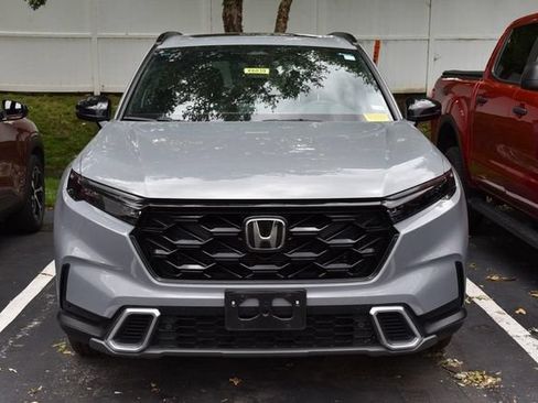 Used 2024 Honda CR-V Sport Touring image 3