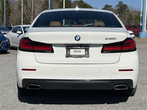 Used 2021 BMW 530i w/ Premium Package image 25