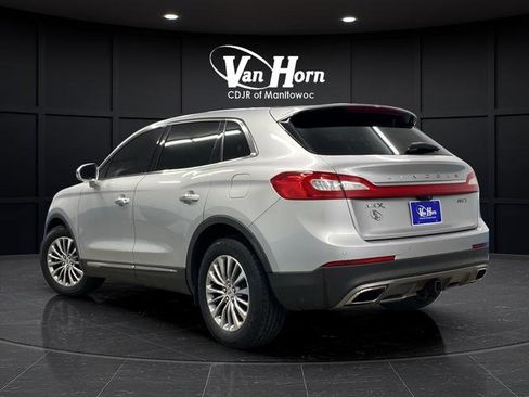 Used 2017 Lincoln MKX Select w/ Select Plus Package image 5