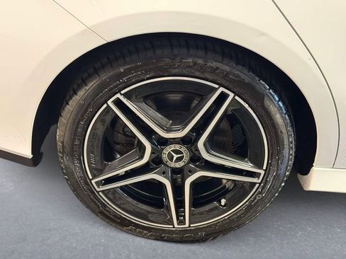 Certified 2023 Mercedes-Benz CLA 250 4MATIC image 8