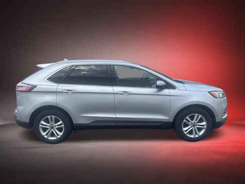 Used 2019 Ford Edge SEL w/ Equipment Group 201A AWD/4WD image 6
