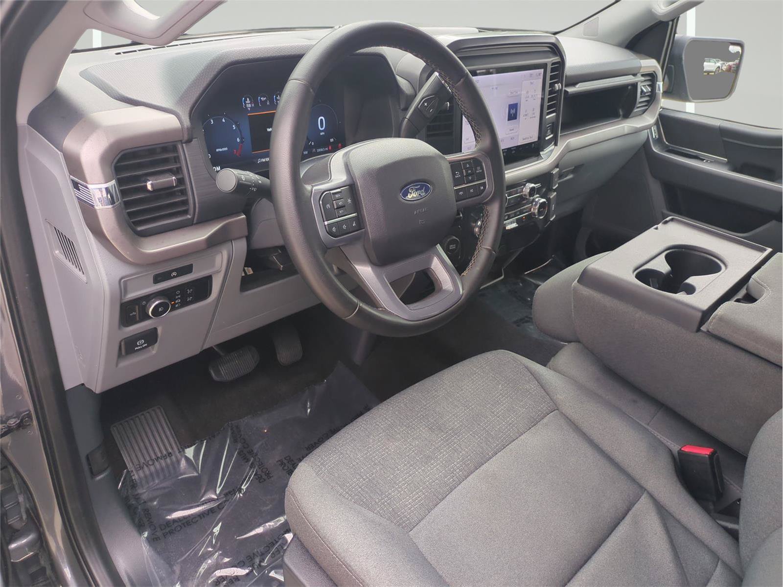 Used 2025 Ford F150 XLT w/ Equipment Group 301A Standard RWD image 4