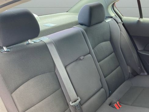 Used 2013 Chevrolet Cruze LT image 20