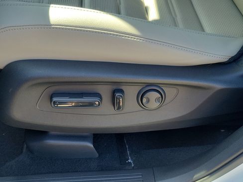 Used 2026 Honda CR-V EX-L image 23