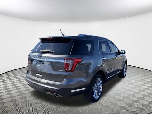 Used 2018 Ford Explorer Limited w/ Equipment Group 301A image 9