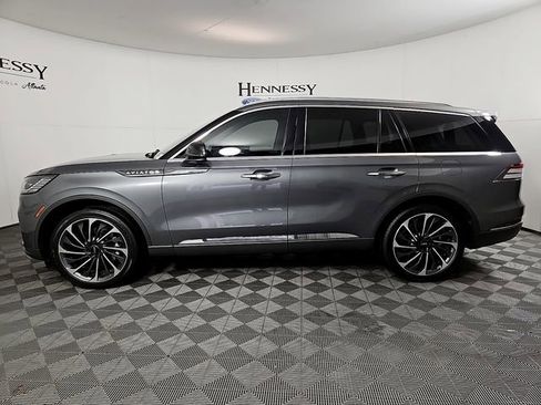 Used 2025 Lincoln Aviator Reserve w/ Equipment Group 201A AWD/4WD image 8