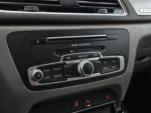 Used 2017 Audi Q3 2.0T Premium w/ Convenience Package image 31