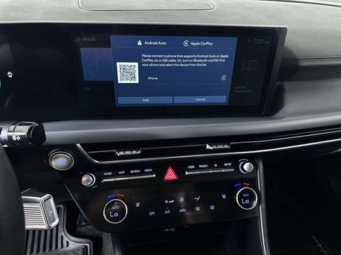 Used 2025 Hyundai Sonata SEL FWD image 14