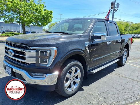 Used 2022 Ford F150 Lariat w/ Equipment Group 502A High AWD/4WD image 3