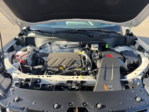 New 2026 Chevrolet Trax RS FWD image 10