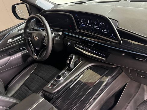 Used 2024 Cadillac Escalade V w/ LPO, ONYX Package AWD/4WD image 47