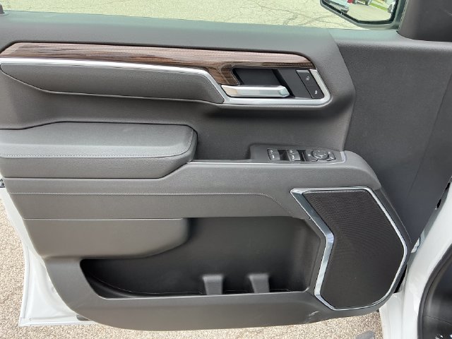 New 2026 Chevrolet Silverado 1500 RST w/ RST Select Package AWD/4WD image 9