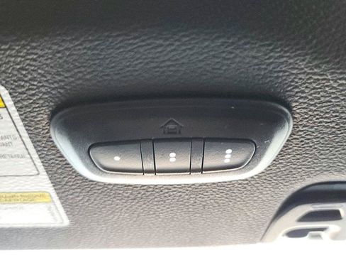 Used 2023 Jeep Gladiator Sport AWD/4WD image 36