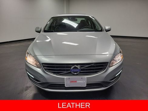 Used 2015 Volvo S60 T5 Premier image 2