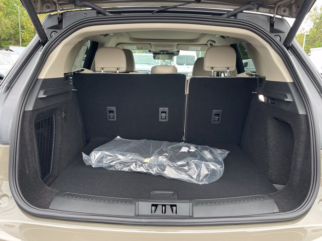 New 2025 Lincoln Corsair Reserve FWD image 23