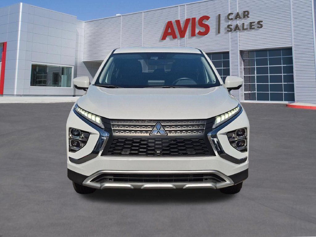 Used 2025 Mitsubishi Eclipse Cross SE AWD/4WD image 2