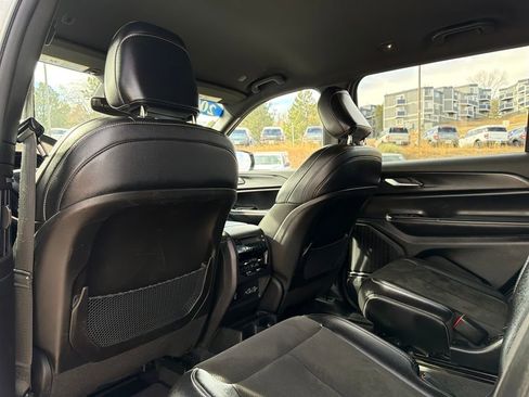 Used 2023 Jeep Grand Cherokee L Altitude image 23