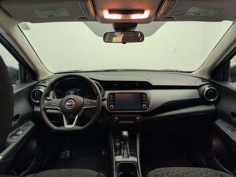 Certified 2022 Nissan Kicks SV FWD image 16