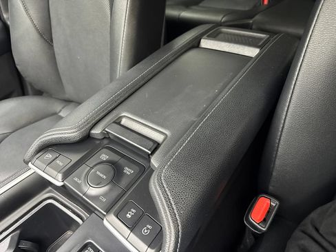 Used 2024 Toyota Grand Highlander AWD image 73