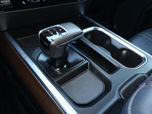 Used 2022 Chevrolet Silverado 1500 High Country image 29