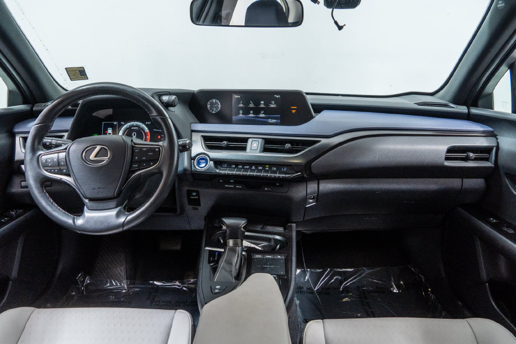 Used 2019 Lexus UX 250h w/ Accessory Package AWD/4WD image 21