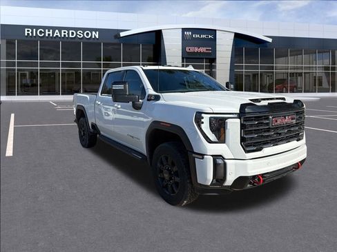 Used 2024 GMC Sierra 2500 AT4 w/ AT4 Premium Plus Package image 8