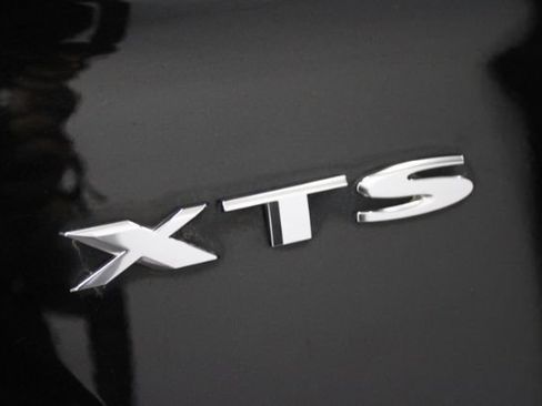 Used 2018 Cadillac XTS Luxury FWD image 8