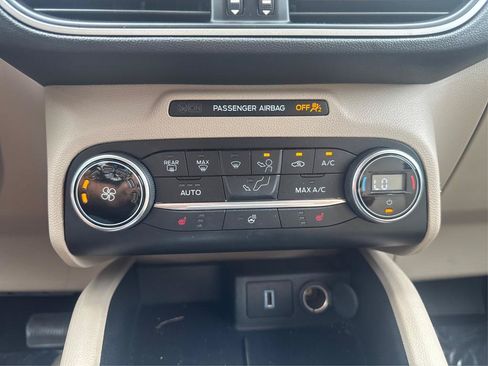 Used 2020 Ford Escape SEL FWD image 20