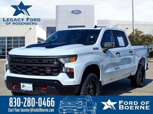 Used 2025 Chevrolet Silverado 1500 Custom Trail Boss AWD/4WD image 1