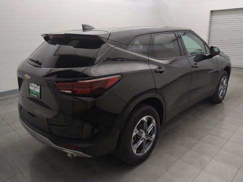 Used 2024 Chevrolet Blazer LT w/ Driver Confidence Package FWD image 9